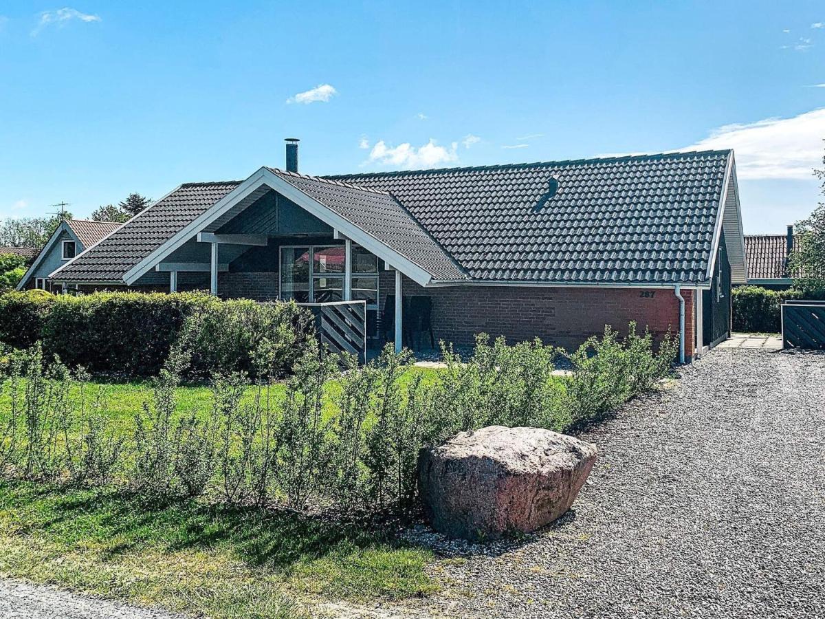 10 Person Holiday Home In Juelsminde Sonderby  ภายนอก รูปภาพ